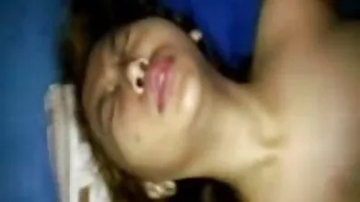 Fucked ដោយ booty ធំនៅលើជល់មាន់ក្តៅមួយ