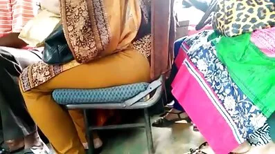 Chick Voluptuous ជិះចុងវែងនៃបុរស