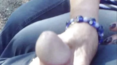 នៅក្នុង sluts ការិយាល័យ fuck ជាមួយសាកសពប្រណីត