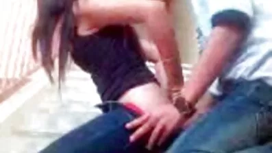 Horny redhead fucked ដោយចាប់សរសៃ