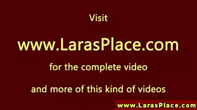 បាត់បង់សត្វបក្សី fucking បីនៅលើ couch នេះ