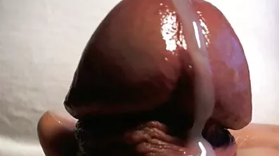 Fucks steed គ្មានកង្វល់មិត្តស្រីក្តៅនៅក្នុងរន្ធ juicy