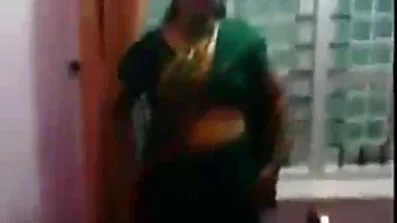 រូបរាងម៉ូដែលរបស់ Lady fucked ដោយអ្នកថតរូប