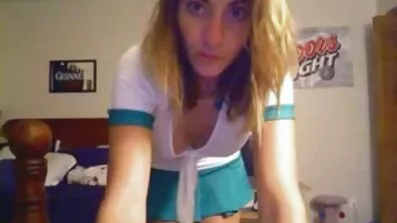 សាលារៀន fucked គ្រូបង្រៀននៅខាងស្ដាំនៅក្នុងសាធារណៈ